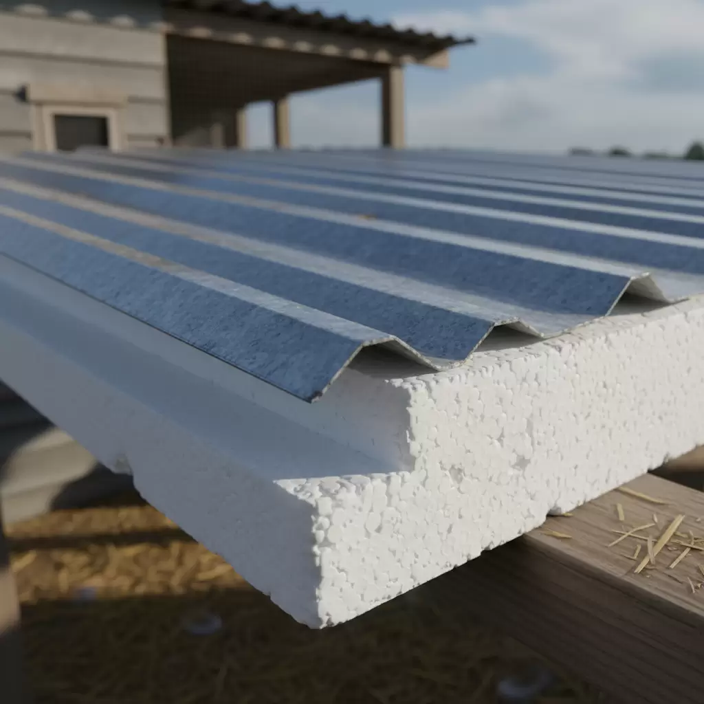 Sử dụng vật liệu cách nhiệt là bước quan trọng trong thiết kế chuồng gà chống nóng mùa hè